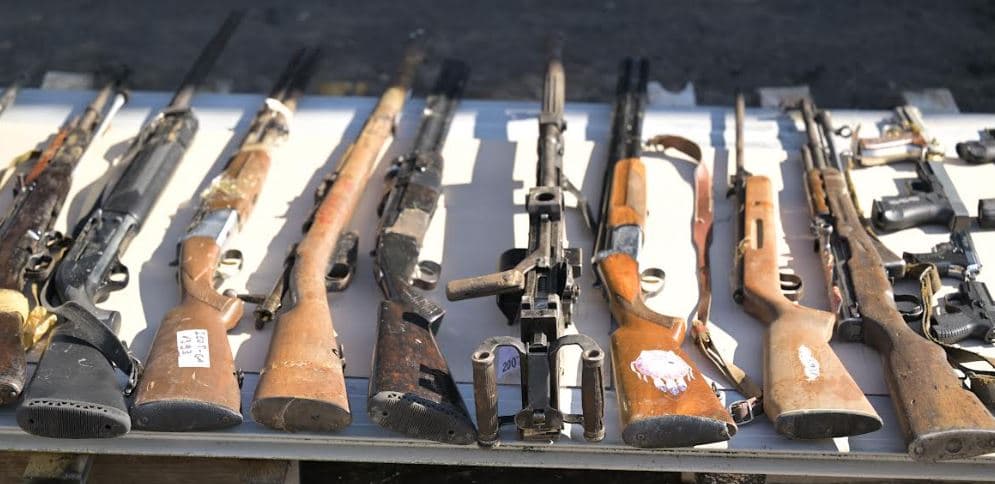 Policia i shkatërroi 372 armë të gjata dhe 621 të shkurta