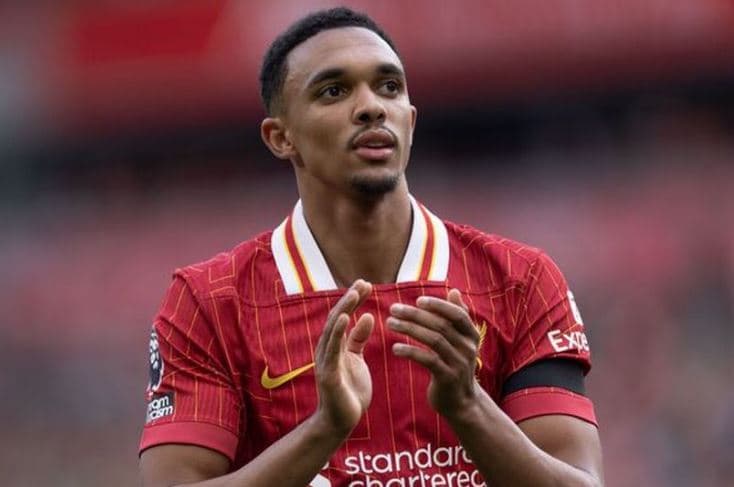 E do Reali, por Alexander-Arnoldi e sheh veten kapiten të Liverpoolit