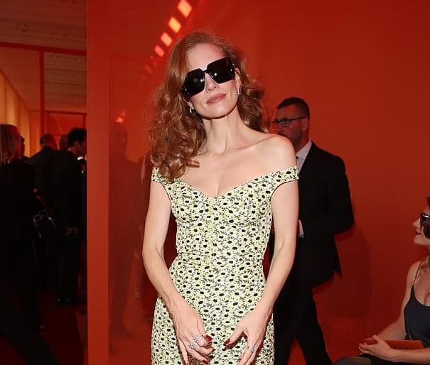 Jessica Chastain, klasike dhe elegante