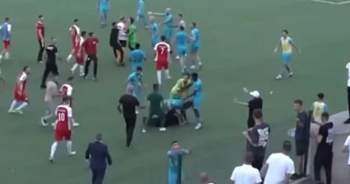 Rrahja në ndeshjen Deçani - Prizreni, FFK-ja i dënon pesë futbollistë