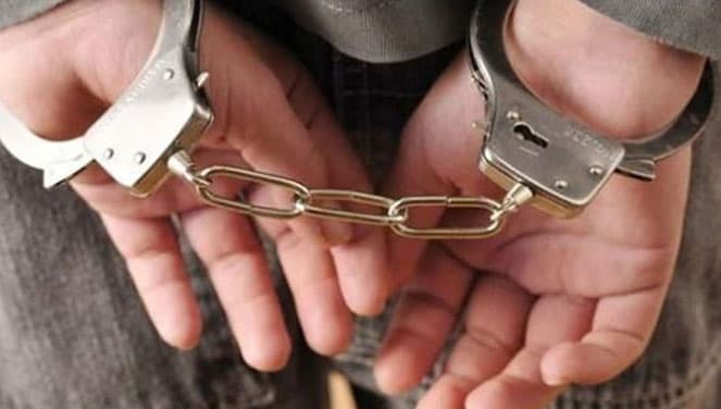 Arrestohet një 19-vjeçar në Sarandë, dyshohet se vodhi katër automjete