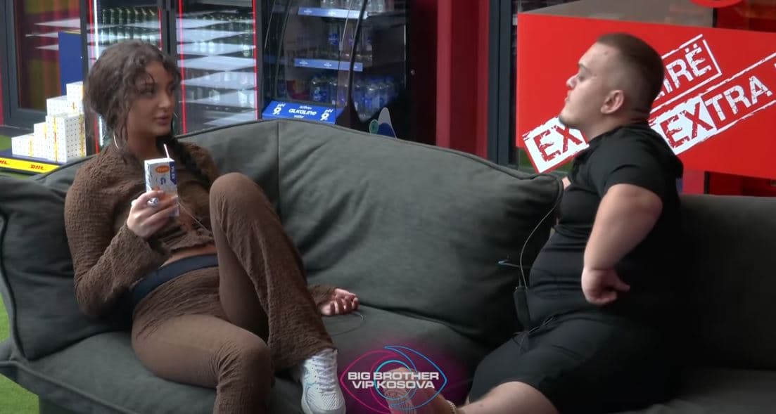 Burimi akuzon Anën se po përdoret për lojë të saj (VIDEO)