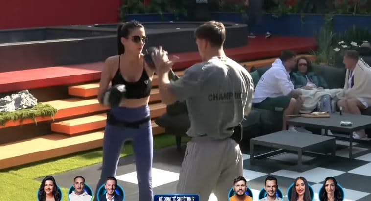 Diana përfshihet me seriozitet në stërvitjet e boksit me Drilonin (VIDEO)