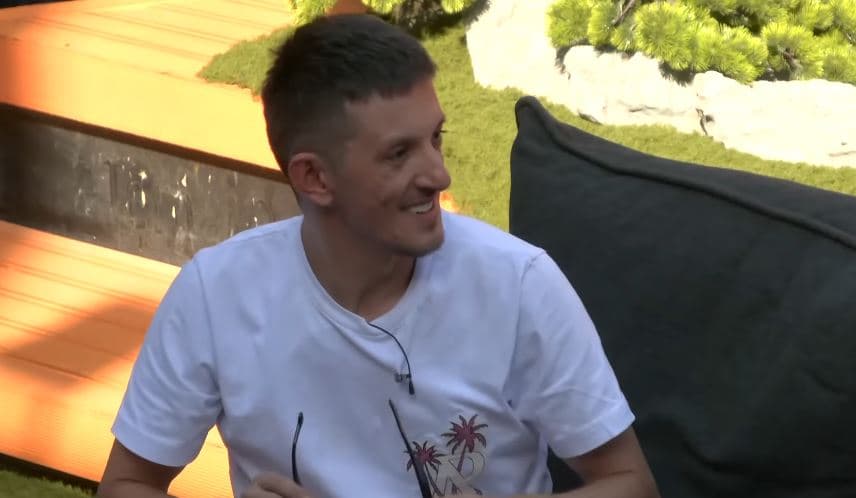 Vullneti shpjegon për mënyrën e fitimeve nga rrjetet sociale