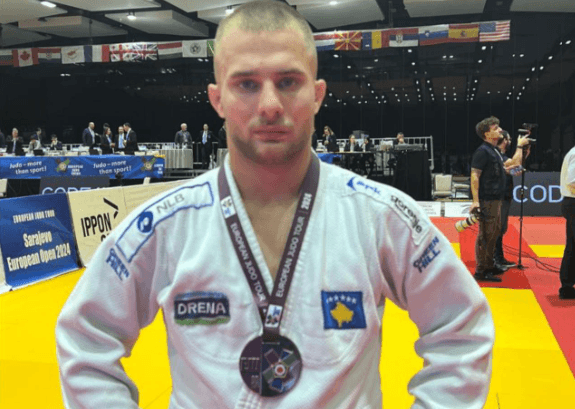 Xhudisti Cena, i bronztë në “European Open”