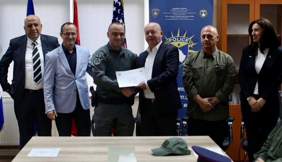Certifikohen zyrtarët policorë nga Kosova dhe Shqipëria në “Trajnimin Themelor për Teknik të Bombave”