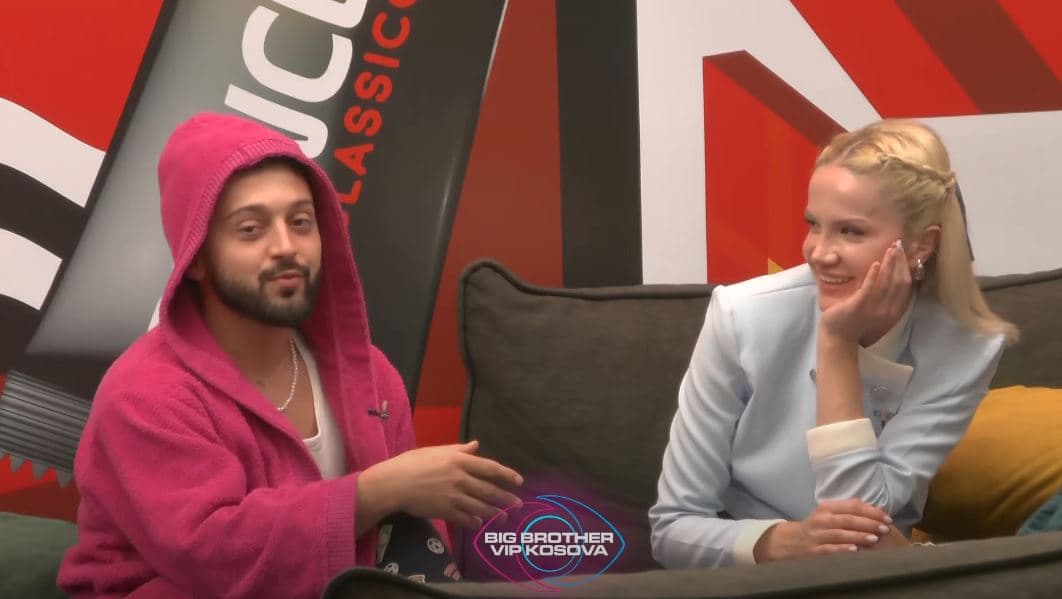 Gjesti me kompliment ndaj Sarës: Je zonjë (VIDEO)