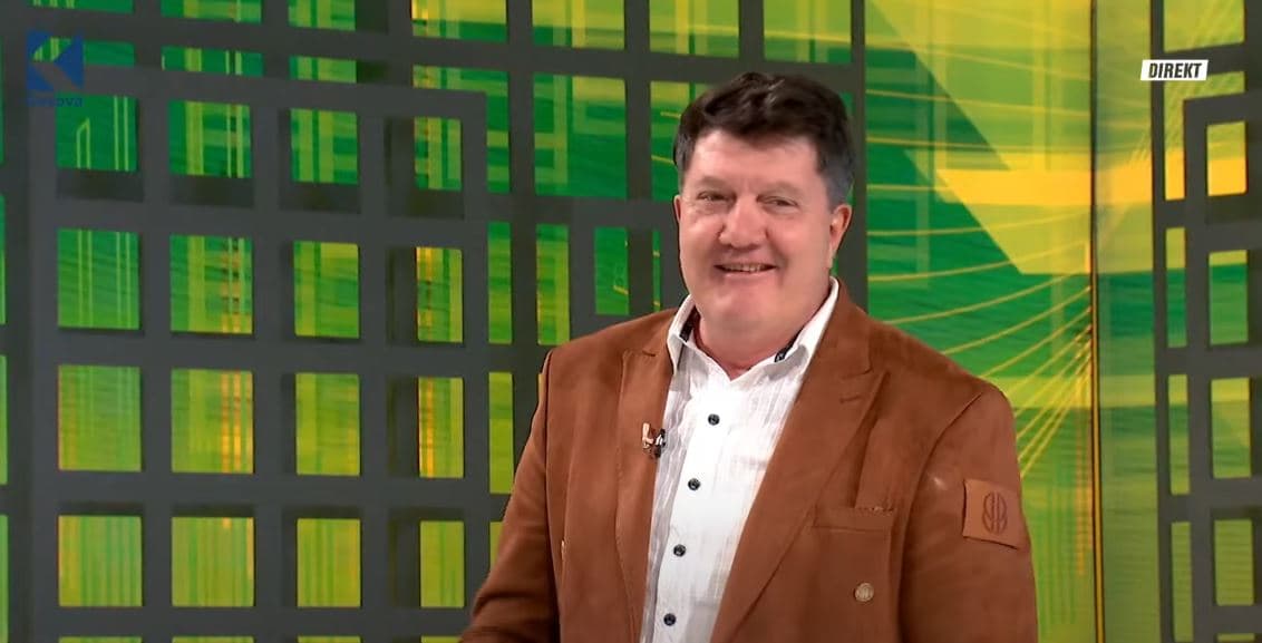 Zeka çohet në këmbë për Xhulin, por ia tregon edhe gabimin që sipas tij e bëri ajo në BBVK