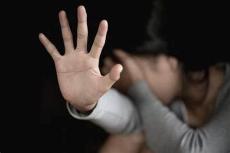 Sulmohet seksualisht një femër në Prishtinë, intervistohen tre persona