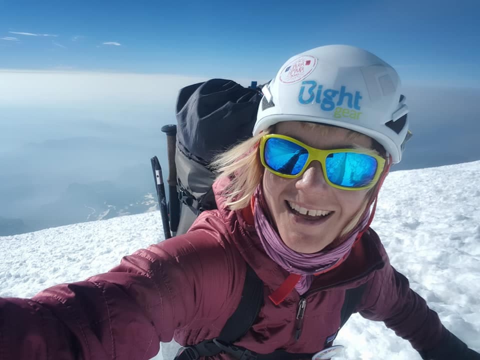 Mes majave dhe dhimbjes: Uta Ibrahimi tregon anën tjetër të alpinizmit (VIDEO)