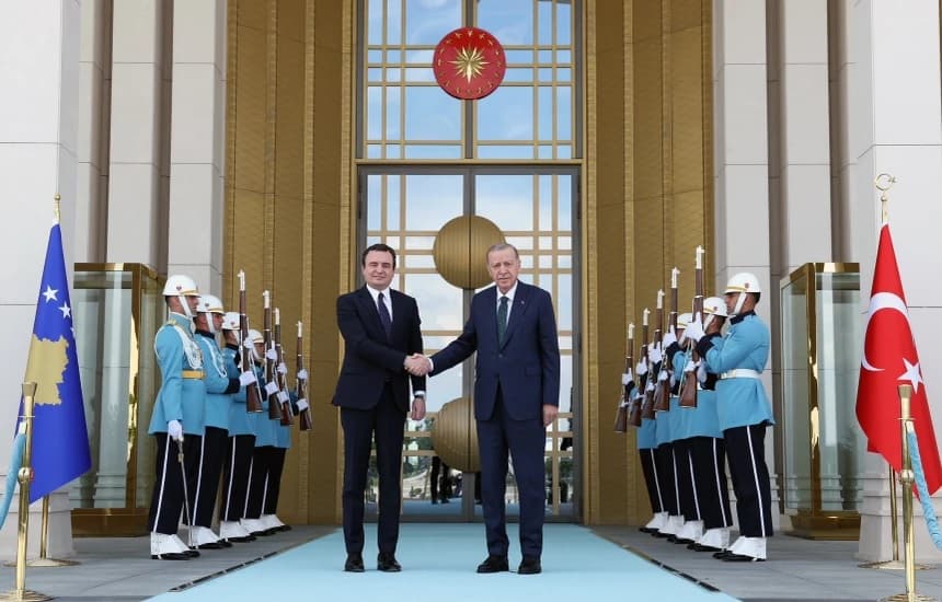 Kurti pas sulmit në Ankara: Ta luftojmë bashkë terrorizmin