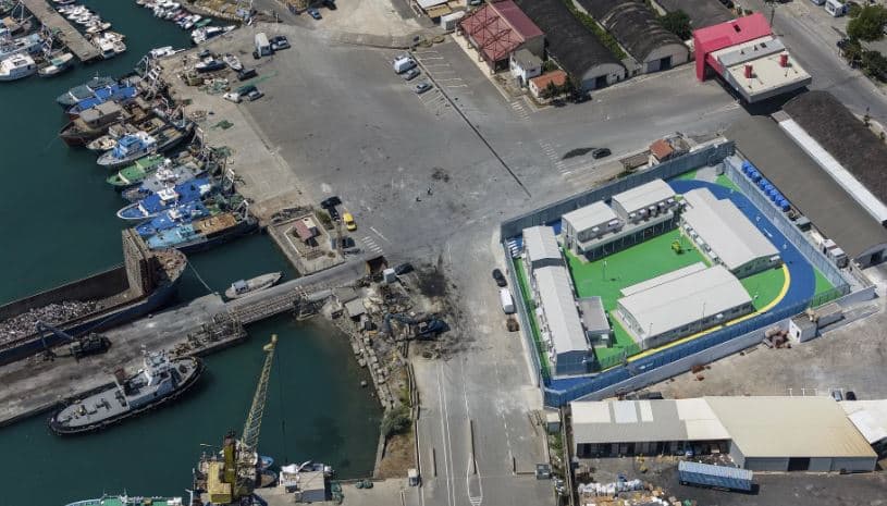 DW: Qendrat italiane të migrantëve në Shqipëri nuk duhet të ekzistojnë