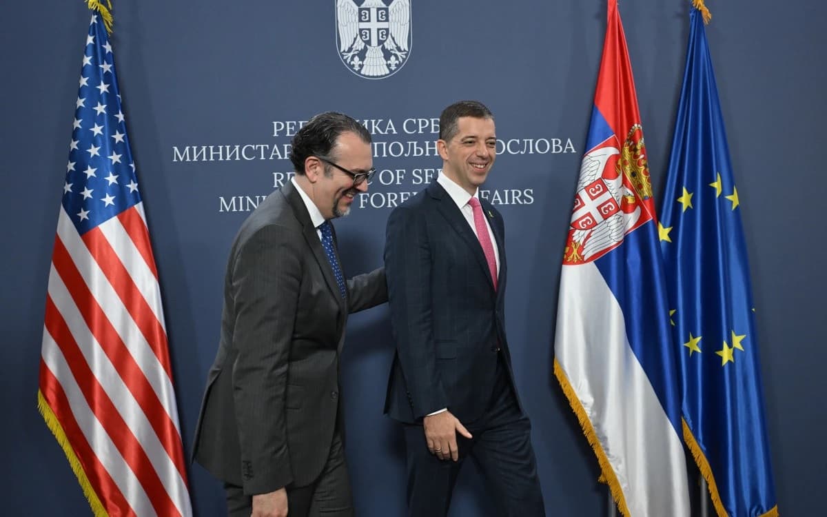Gjuriqi takon Kasanofin, i flet për “mbijetesën e serbëve në Kosovë”