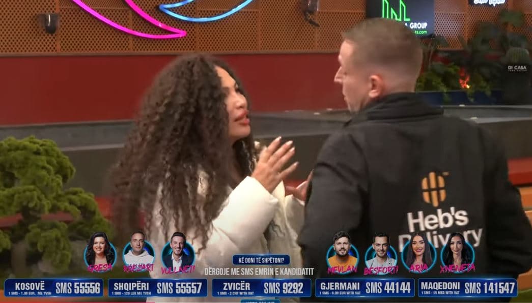 Rovena-Rezit: 'Shko bëje me shokët e tu’...!