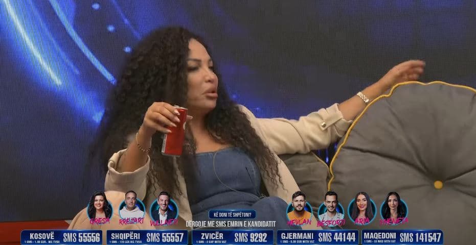 Rovena dhe Drenusha, çfarë i ndezi të dyja?