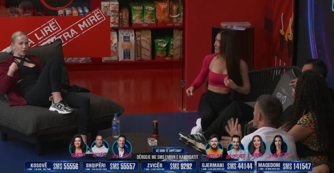 “A jeni normal”, Sara dhe Vullneti vështirë të kuptohen shqip mes vete (VIDEO)