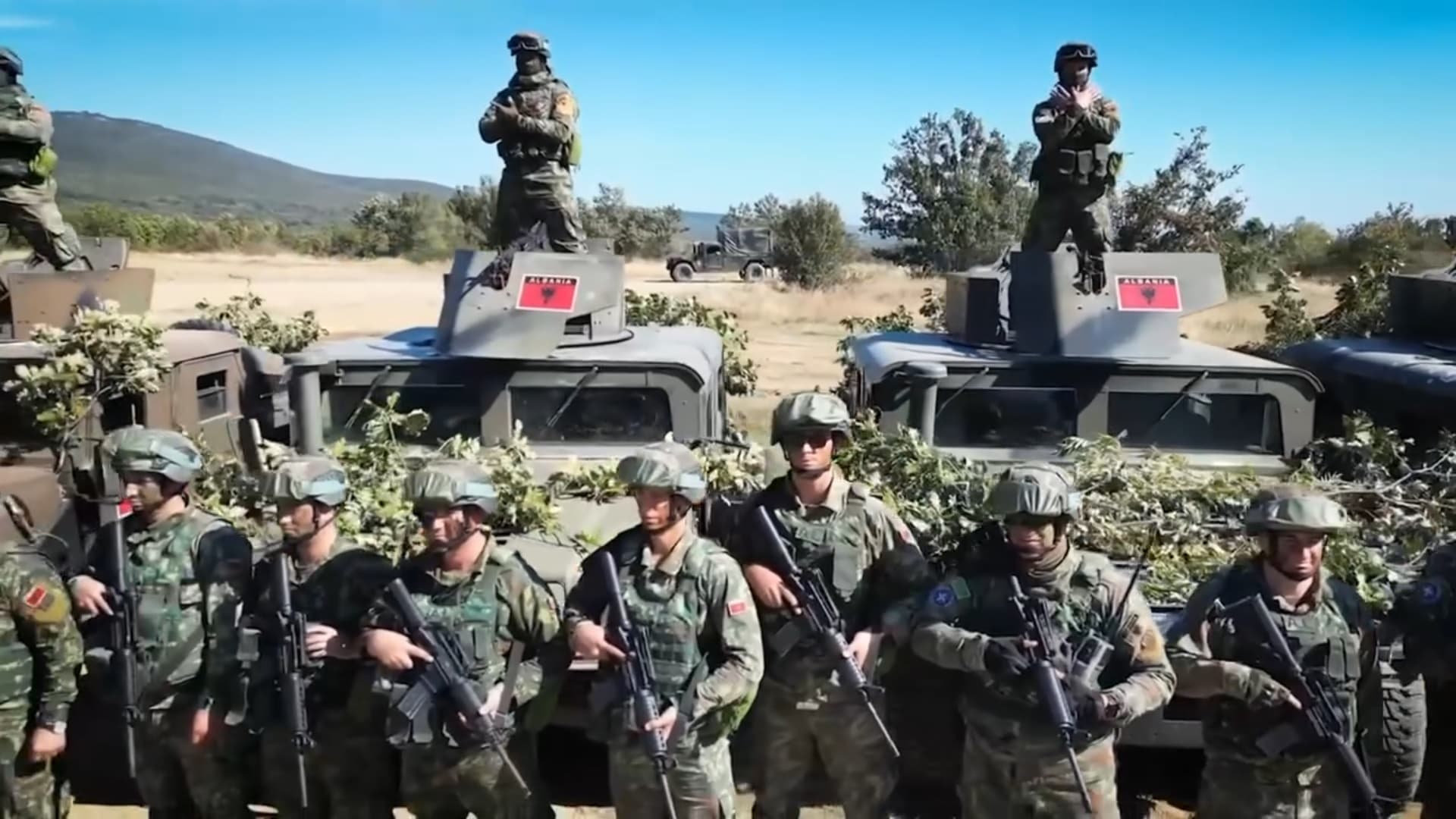 Shqipëria i bashkohet aleatëve të NATO-s në Bullgari për stërvitje me skenarë luftimi