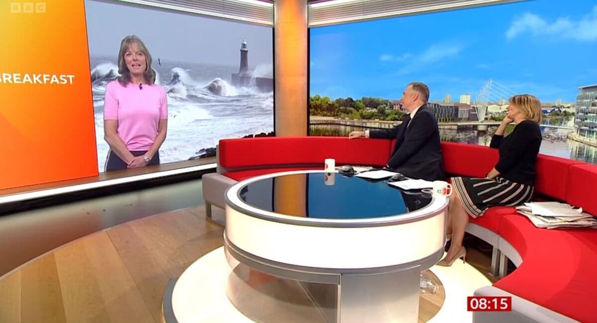 Ylli i BBC u thotë shikuesve ‘kthehuni në shtrat’ ndërsa jep parashikimin për motin!