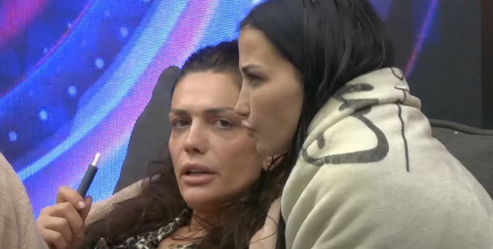 Drenusha e akuzon Xhenetën për zhurmat e Gjestit: Këtë lojë e ka mësuar nga ti