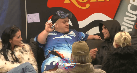 ''Tre ditë para se të hyja në Big Brother'', Burimi përgjigjet për marrëdhënien e tij të herës së fundit (VIDEO)