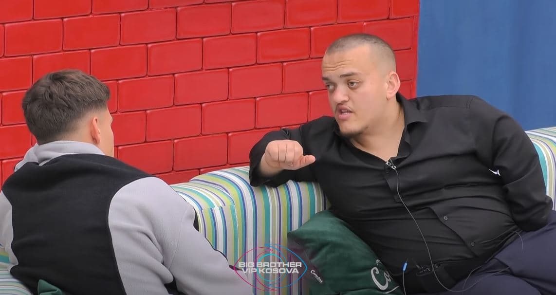 "Jam montuar si bombë" - Burimi pyet Drilonin se a ka luajtur ndonjëherë Counter-Strike