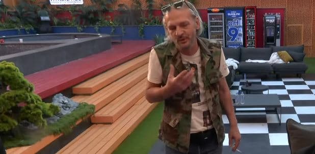 "Më fal për çdo fjalë", Xuxi i kërkon falje Xhenetës dhe i thotë i ngjanë nënës time! (VIDEO)
