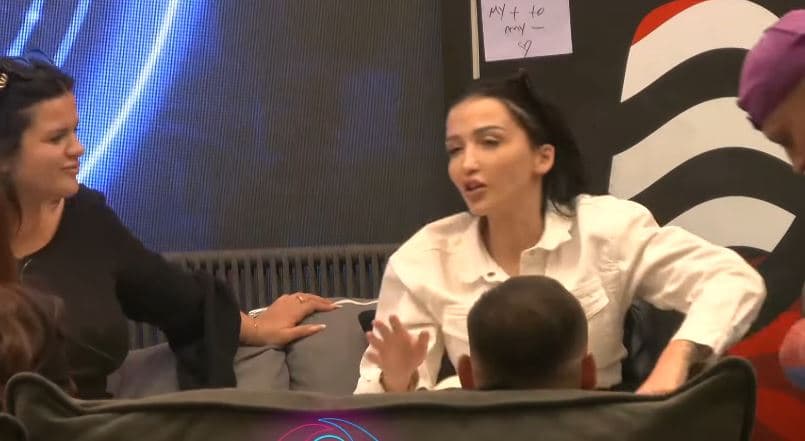 Xheneta: Nuk jam unë, janë hormonet e mia (VIDEO)