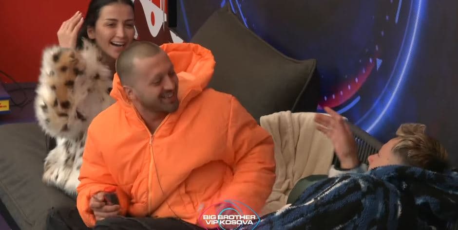Mevlani e pyet Gjestin dhe Xhenetën për kuptimin e fjalës "shkokërdhan" (VIDEO)
