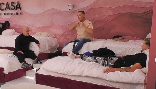 Rezi befason me deklaratë për Sarën (VIDEO)