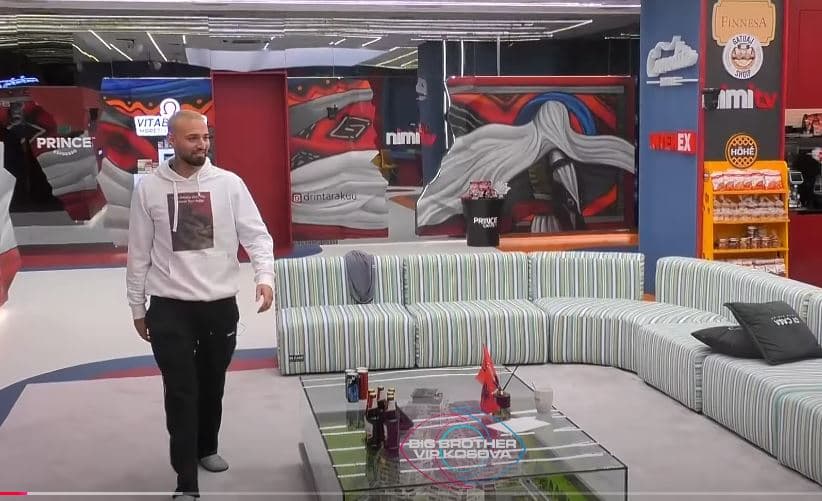 "Liri, liri", Kevini gëzohet sepse e kreu dënimin nga Vëllai i Madh (VIDEO)