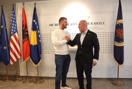 Ramush Haradinaj e pret në zyrë Feron