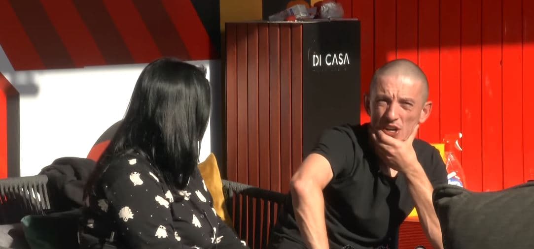 Çfarë përmban zarfi i zi? Këtë e diskutojnë Gresa dhe Vullneti (VIDEO)