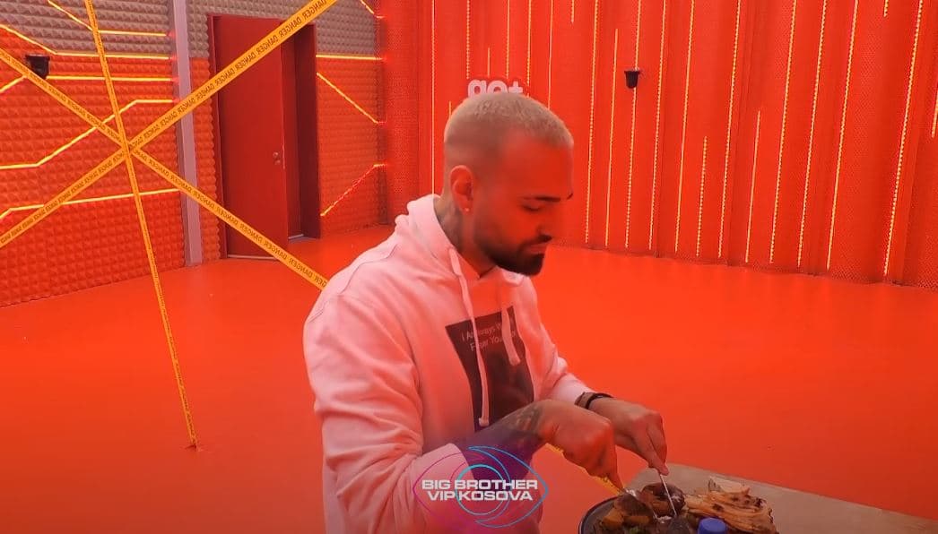 Kevini dhe Xuxi të gatshëm ta vuajnë dënimin e “Vëllait të Madh” (VIDEO)