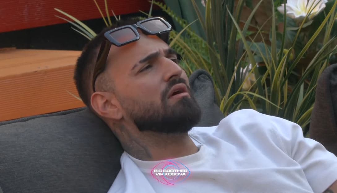 Çka diskutuan në katër sy, Kevini dhe Xheneta? (VIDEO)
