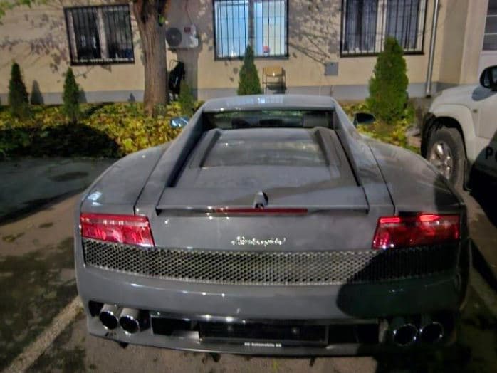 Konfiskohet Lamborghini në Prizren, po e ngiste një 11-vjeçar