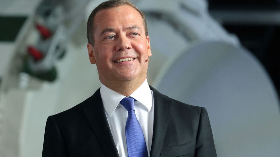 Medvedev paralajmëron ShBA-në se duhet t'i marrin seriozisht paralajmërimet bërthamore të Rusisë
