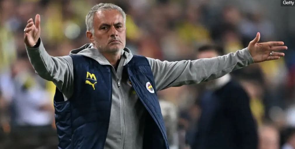 Dorëhiqet krejt Komisioni Disiplinor pas publikimit të mesazheve për Mourinhon