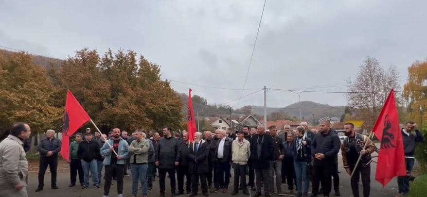 Medvegjë, protesta: Shqiptarët kërkojnë kthimin e adresave