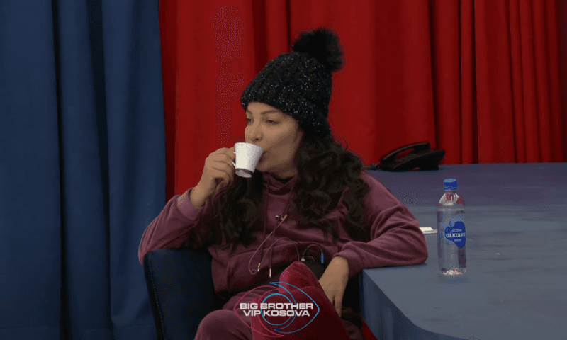 Vullneti dhe Rovena nisin ditën me Prince Caffe (VIDEO)