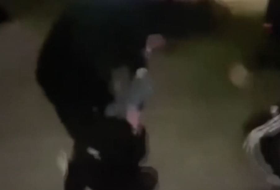 Dy persona rrahin një të mitur në Prizren