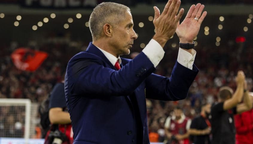 Sylvinho për shortin: Historia është shumë e rëndësishme, jemi këtu për të luajtur