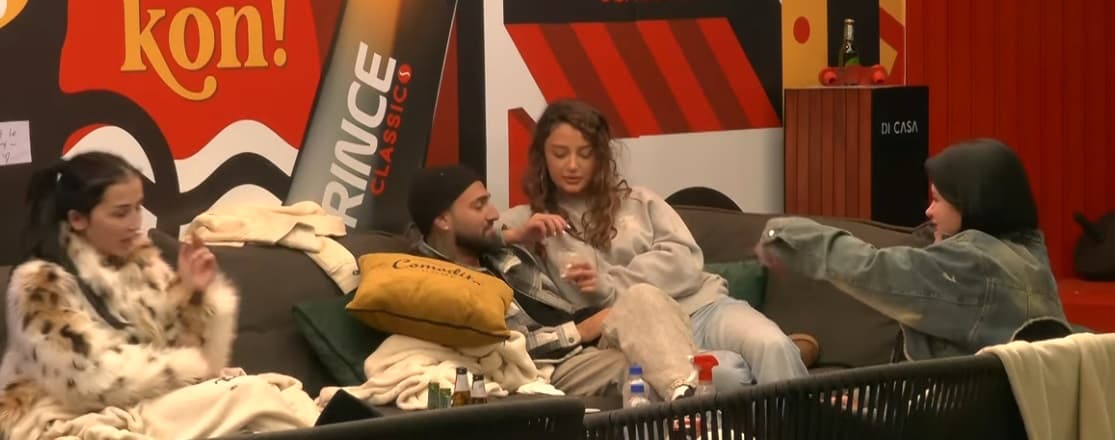 ''Shko kajë pak për Vullnetin'', ''Je pa karakter, e ulët'' - eskalon diskutimi mes Gresës e Xhenetës (VIDEO)