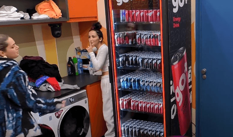 ''Se sot, flaaakë!'', Lela arsyeton kërkesën e saj për planin sekret me Xhenetën e Anën (VIDEO)