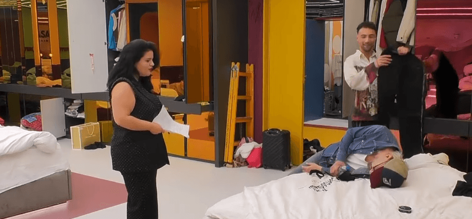 Xuxin e zë gjumi sapo prek dyshekun e Comodita Home (VIDEO)