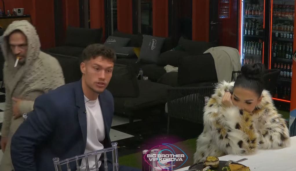 “Mos se të gjen belaja”, për çka po e paralajmëron Xuxi, Drilonin? (VIDEO)