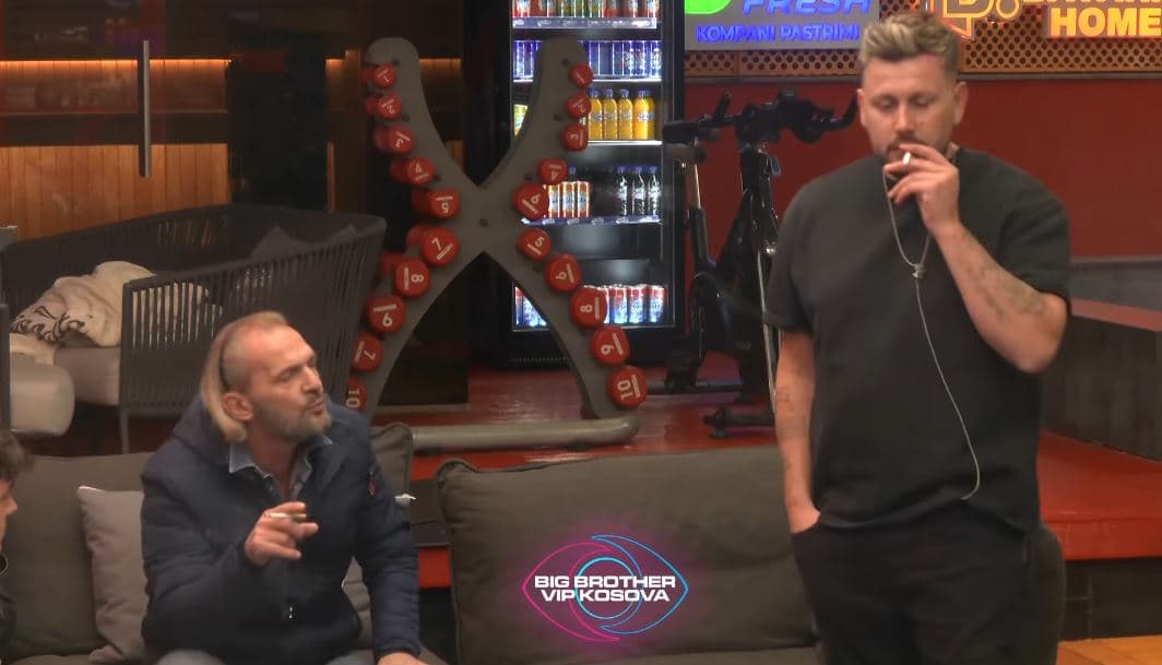 “Jam më i famshëm se të gjithë ju”, Xuxi i thotë Mevlanit (VIDEO)