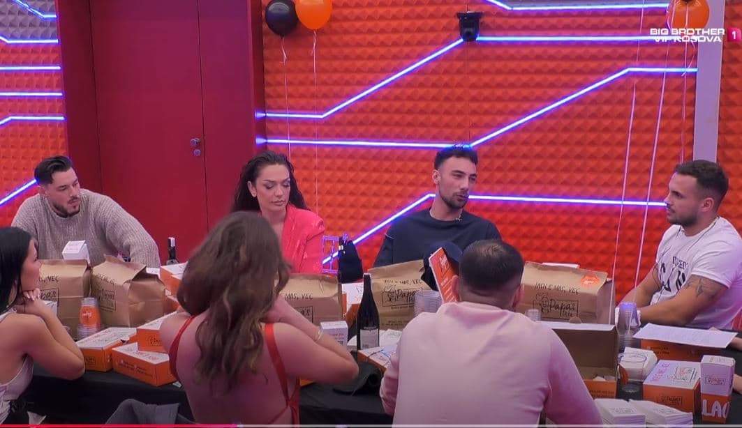 Arioni merr pyetje nga publiku lidhur me Dianën, çka tha? (VIDEO)