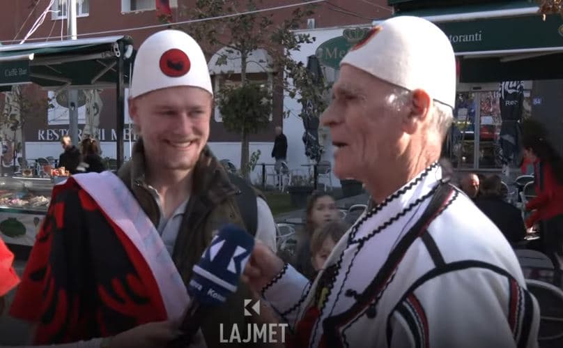 Australiani “çmendet” për Adem Jasharin (VIDEO)