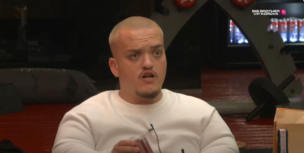 Burimi alarmon publikun për show: Nëse nuk eleminohem, do bëjë rrëmujë shtëpinë! (VIDEO)