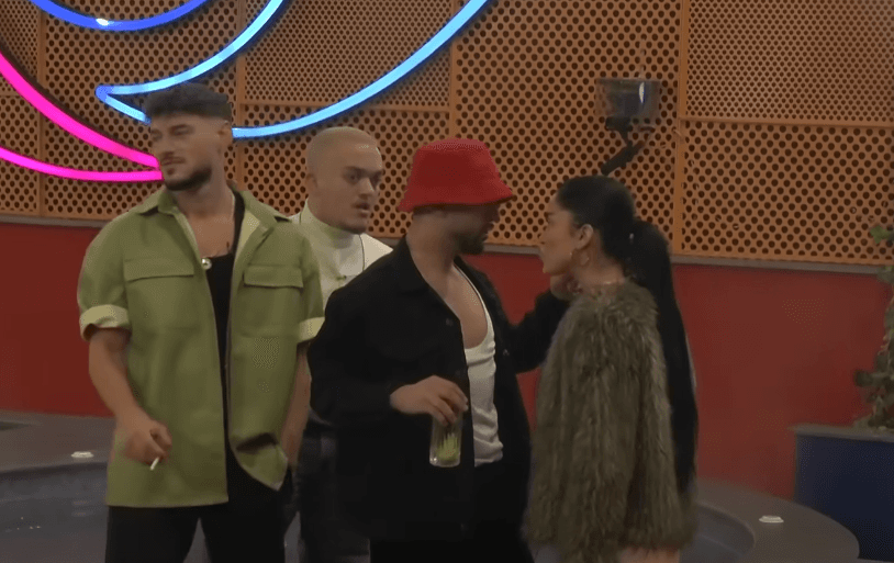 Tension në mes ndejës me Gjestin, Anisa e akuzon se i përdor pikat e dobëta të banorëve (VIDEO)